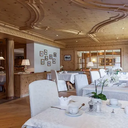Hotel Og Granvara Relais And *